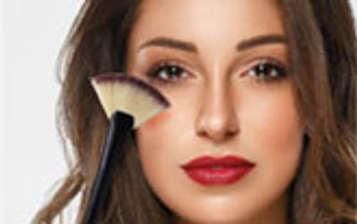 Create an illusion of bigger eyes by blending it