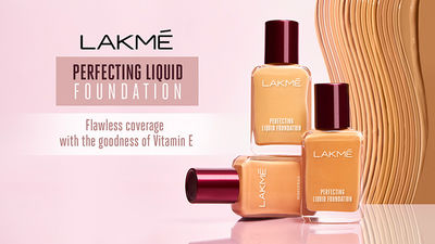 Buy Lakme Forever Matte Foundation For Superior Coverage, Vit E